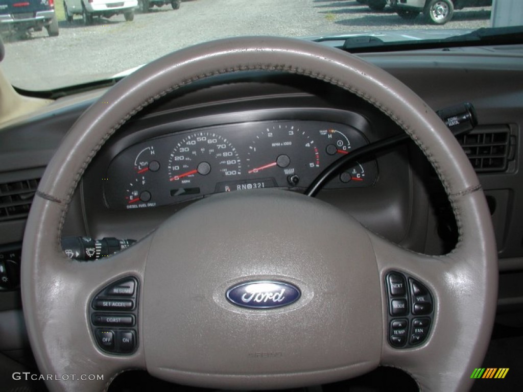 2004 Excursion Eddie Bauer 4x4 - Oxford White / Medium Parchment photo #135