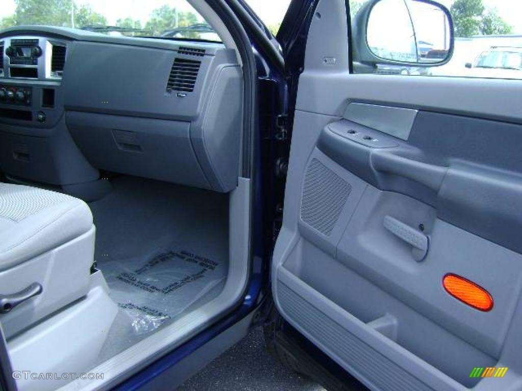 2007 Ram 1500 SLT Quad Cab 4x4 - Patriot Blue Pearl / Medium Slate Gray photo #22