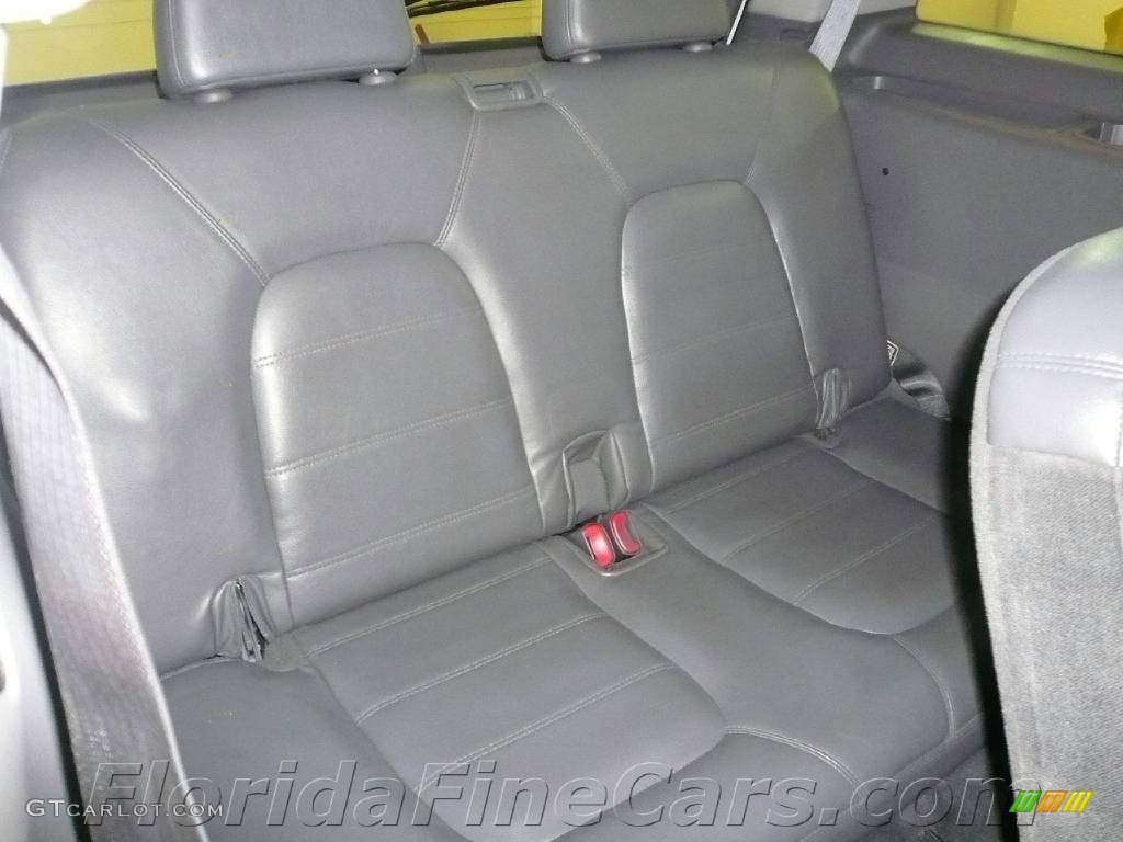2002 Explorer XLT - Oxford White / Graphite photo #15