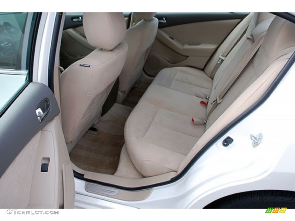Blonde Interior 2012 Nissan Altima 2.5 S Photo #69925000