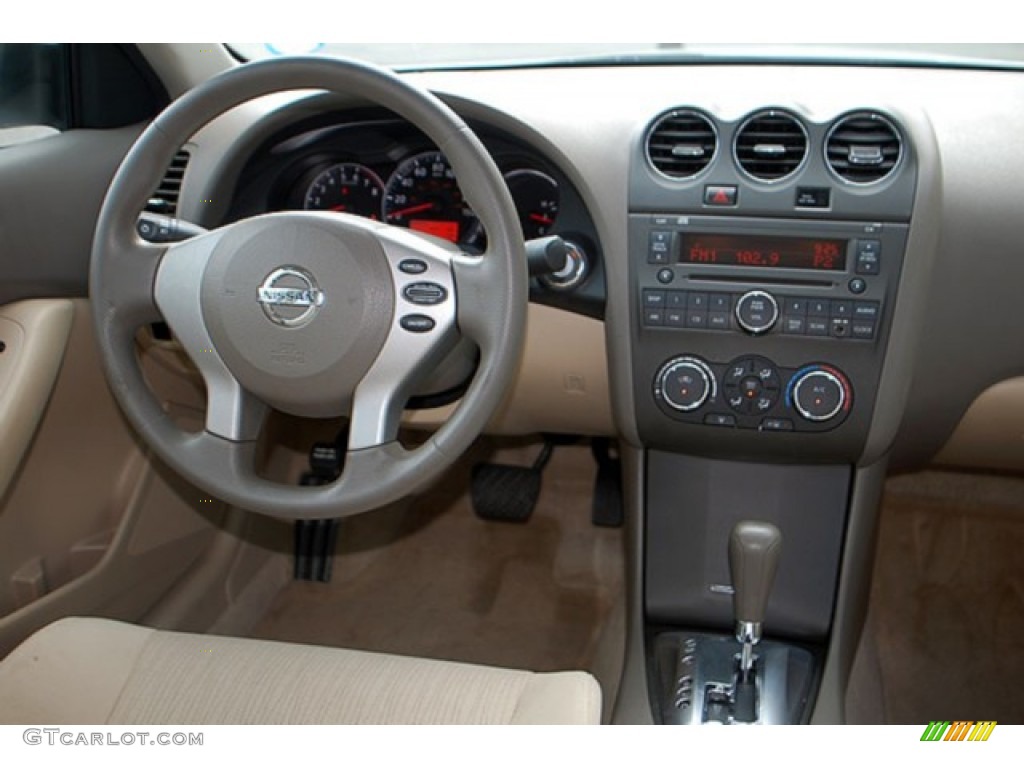 2012 Nissan Altima 2.5 S Blonde Dashboard Photo #69925052