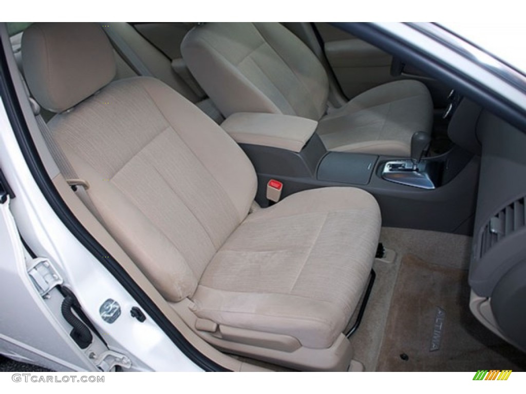 Blonde Interior 2012 Nissan Altima 2.5 S Photo #69925073
