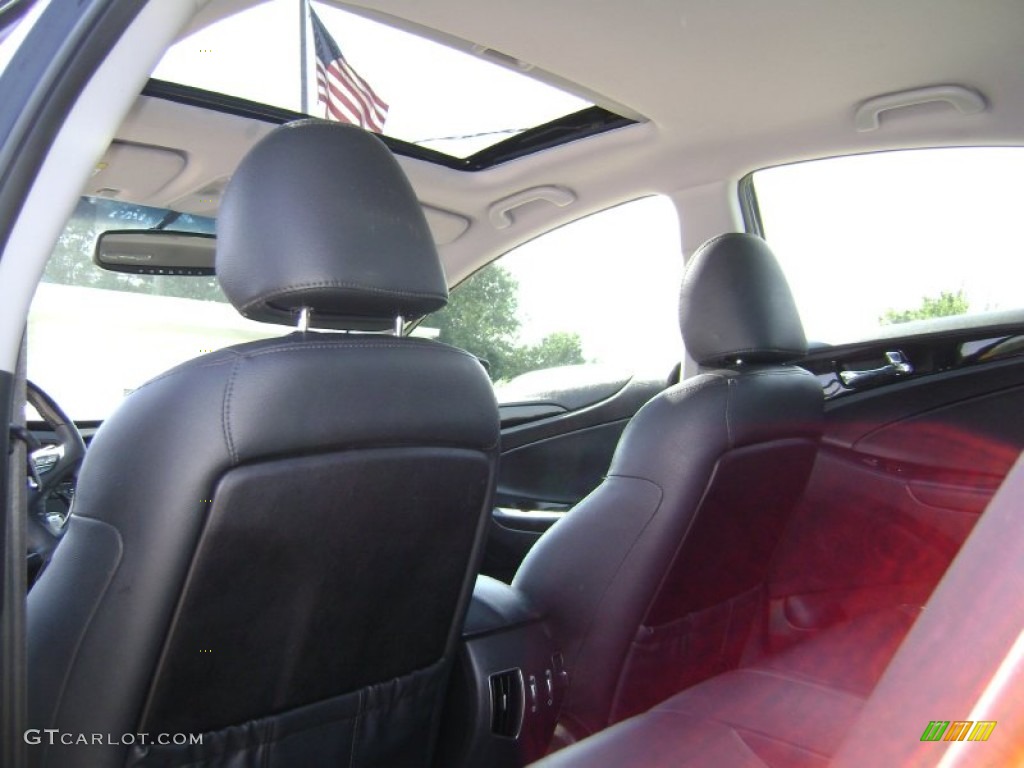 2011 Sonata SE - Midnight Black / Black photo #12