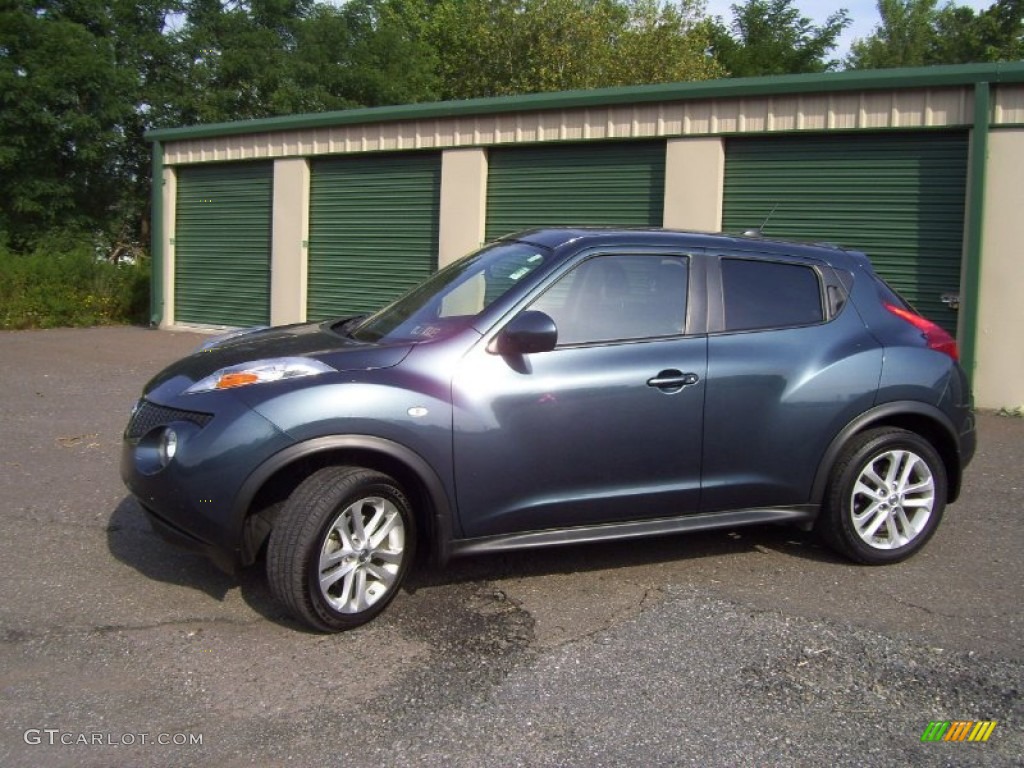 Nissan juke sl graphite blue
