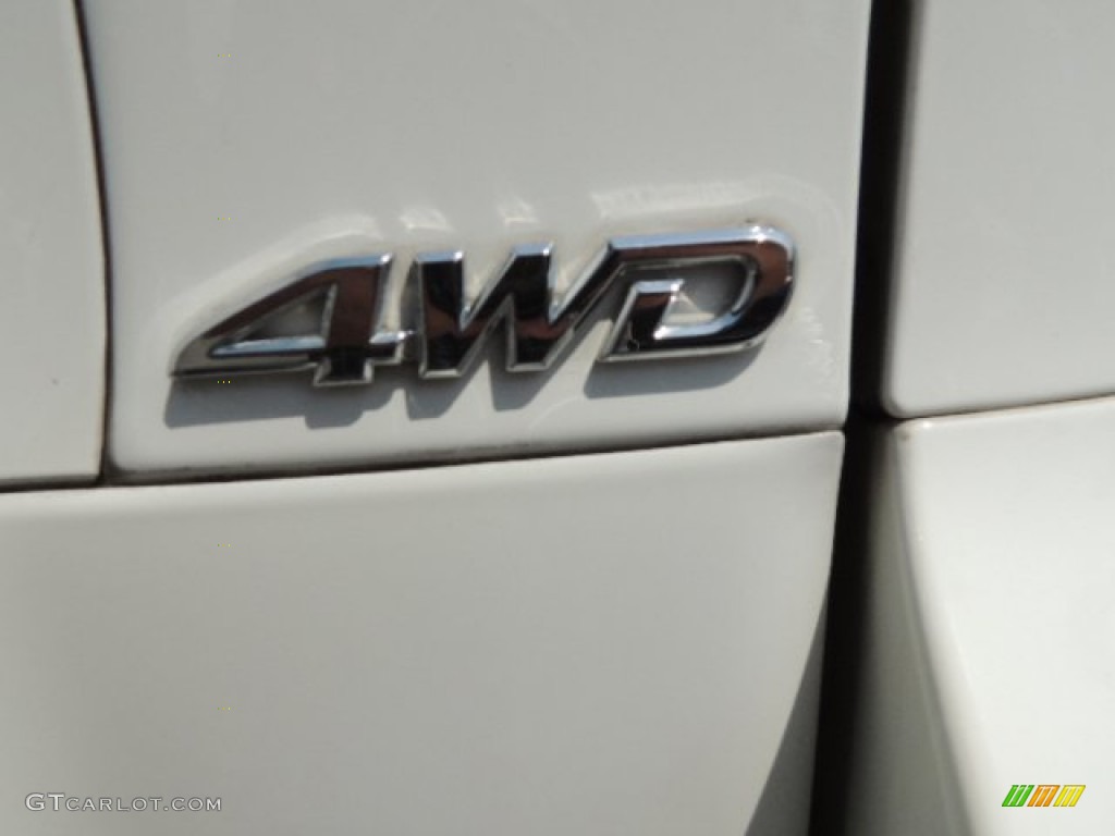 2009 RAV4 4WD - Blizzard White Pearl / Sand Beige photo #10
