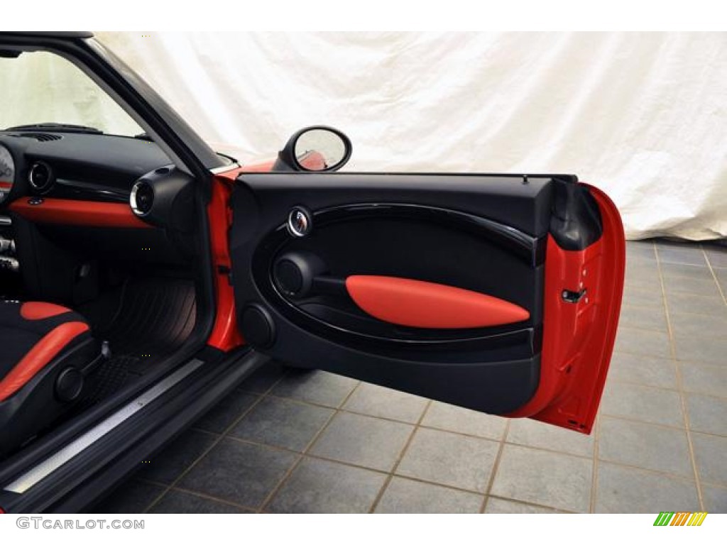 2008 Mini Cooper S Hardtop Rooster Red Leather/Carbon Black Door Panel Photo #69930056
