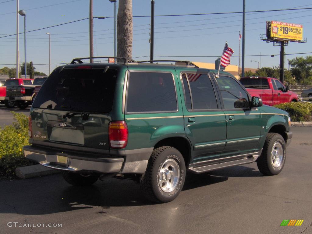 2000 Explorer XLT - Tropic Green Metallic / Medium Prairie Tan photo #3
