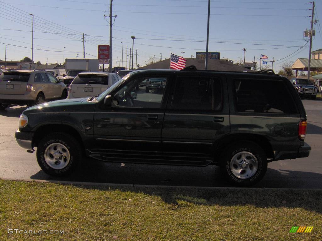 2000 Explorer XLT - Tropic Green Metallic / Medium Prairie Tan photo #6