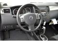 Brilliant Silver Metallic - Versa 1.8 SL Hatchback Photo No. 10