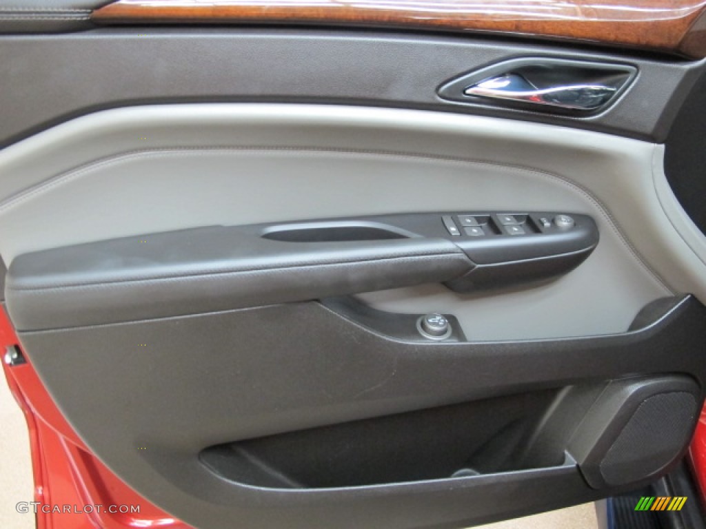 2010 Cadillac SRX 4 V6 AWD Ebony/Titanium Door Panel Photo #69938194