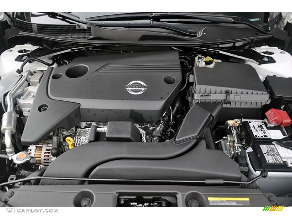 2013 Altima 2.5 S - Pearl White / Beige photo #7