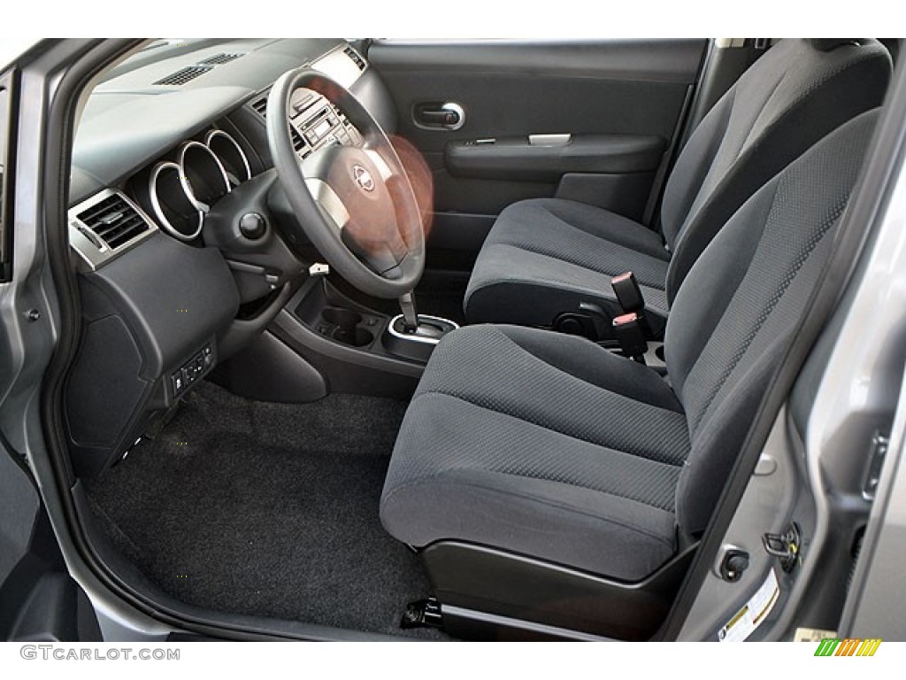Charcoal Interior 2012 Nissan Versa 1.8 S Hatchback Photo #69938357
