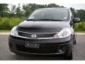 Super Black - Versa 1.8 S Hatchback Photo No. 1