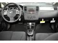 Super Black - Versa 1.8 S Hatchback Photo No. 15