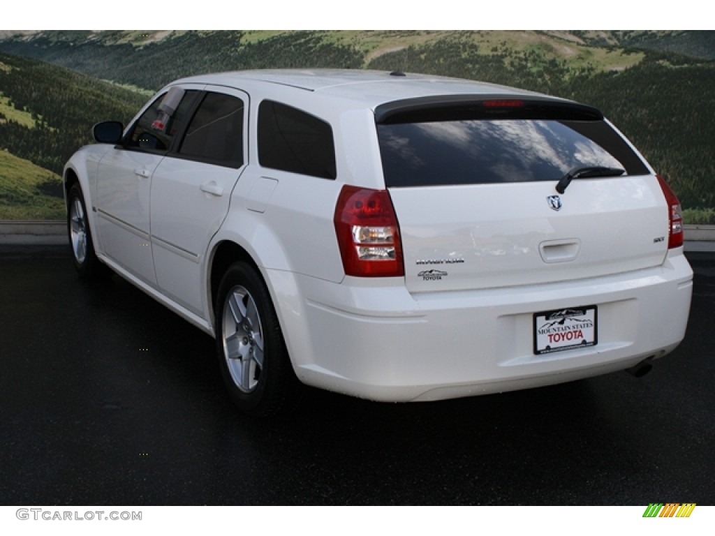 2006 Magnum SXT - Stone White / Dark Slate Gray/Light Slate Gray photo #4