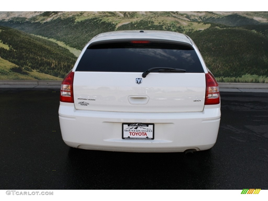 2006 Magnum SXT - Stone White / Dark Slate Gray/Light Slate Gray photo #8