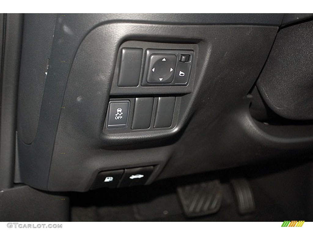 2012 Juke SV - Graphite Blue / Black/Silver Trim photo #11