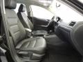 Black - Jetta SE Sedan Photo No. 13