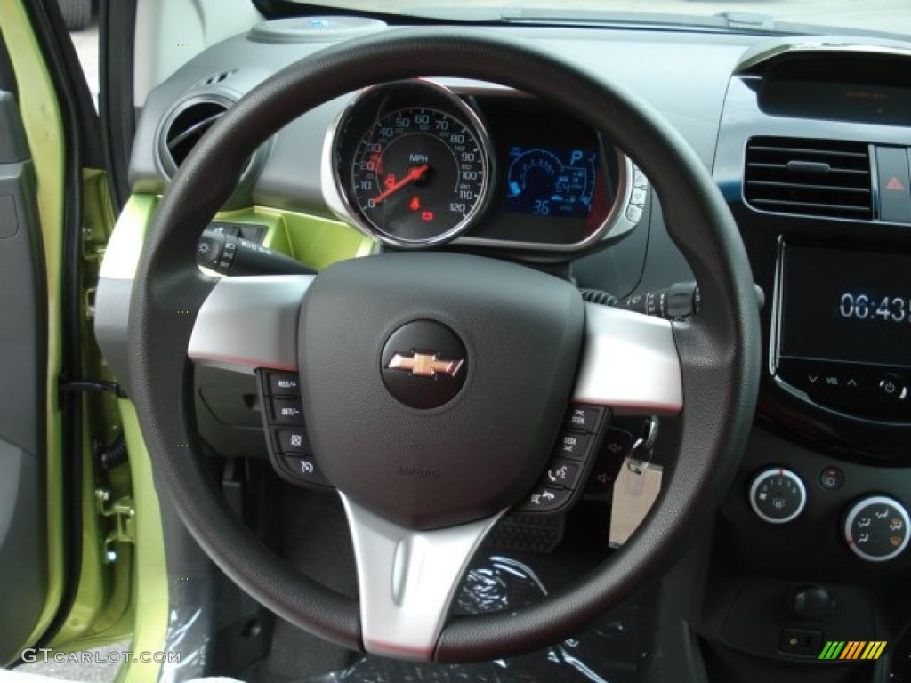 2013 Chevrolet Spark LT Green/Green Steering Wheel Photo #69951580