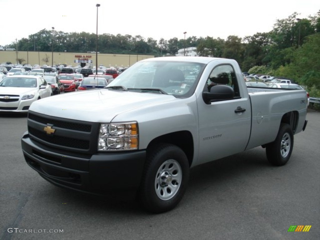 2013 Silverado 1500 Work Truck Regular Cab 4x4 - Silver Ice Metallic / Dark Titanium photo #4