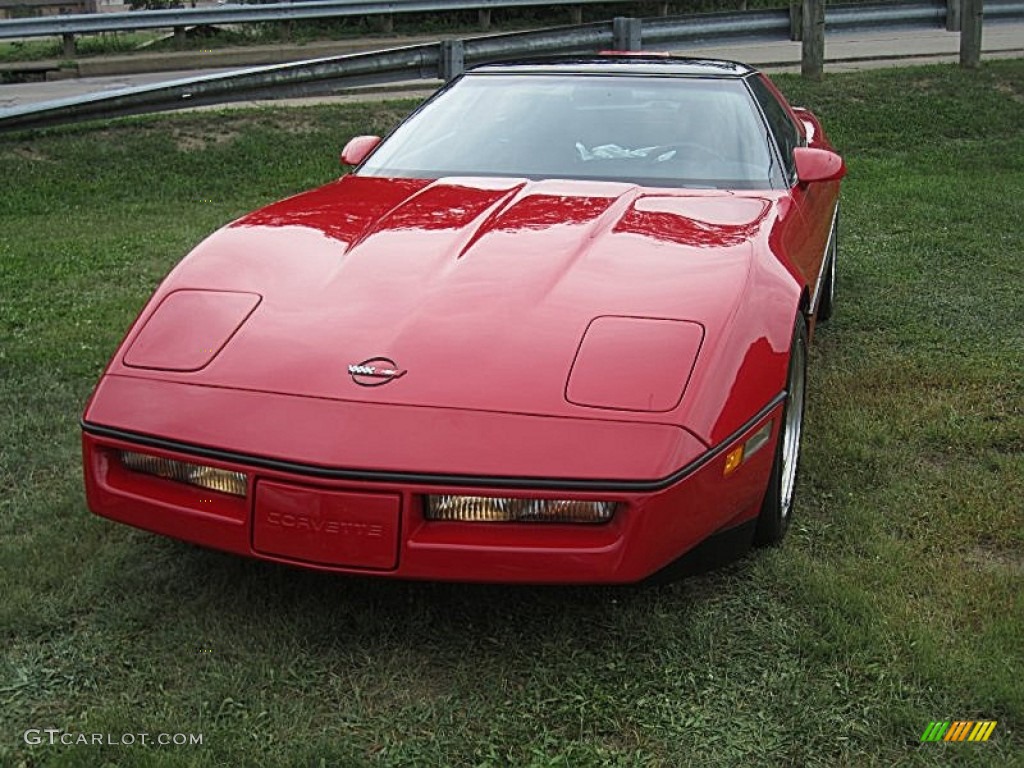 1990 Corvette Coupe - Bright Red / Black photo #2