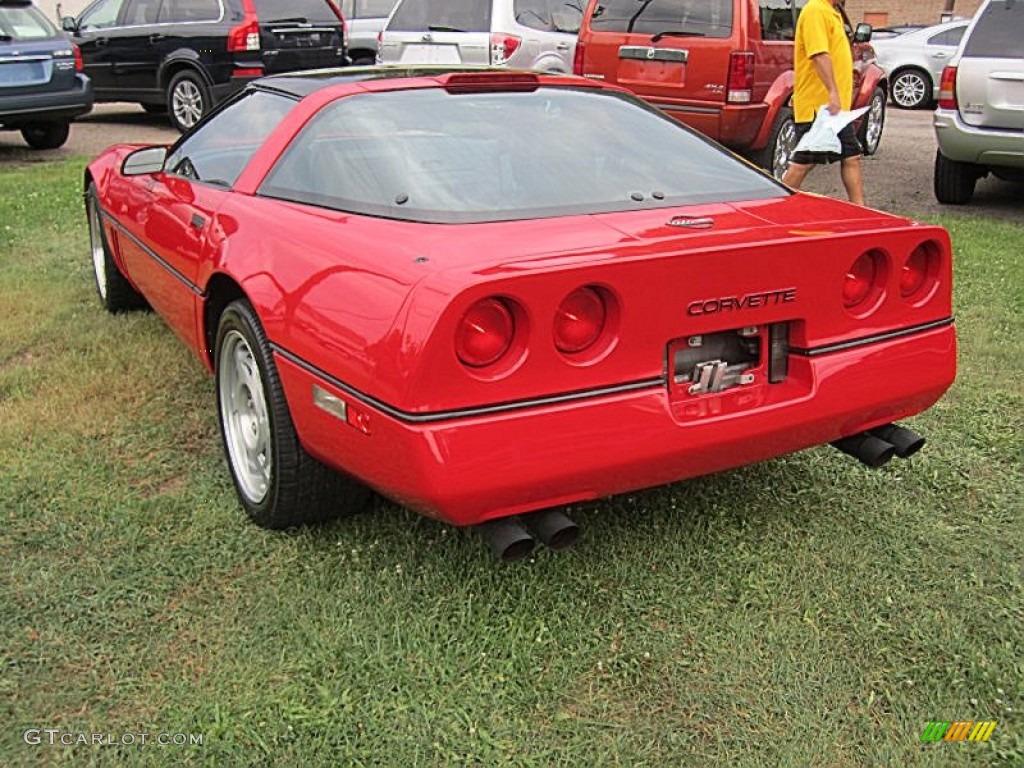 1990 Corvette Coupe - Bright Red / Black photo #12