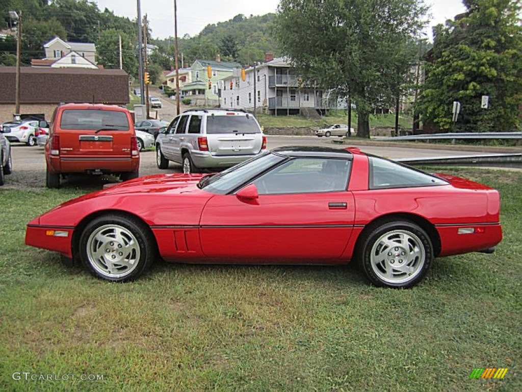 Bright Red 1990 Chevrolet Corvette Coupe Exterior Photo #69954214