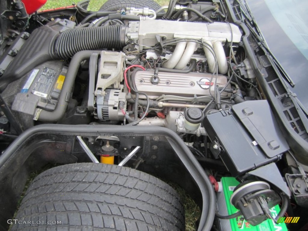 1990 Chevrolet Corvette Coupe 5.7 Liter OHV 16-Valve V8 Engine Photo #69954328