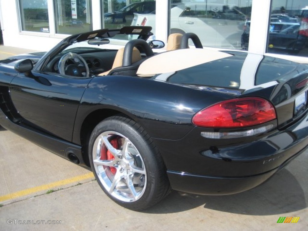 2009 Viper SRT-10 - Viper Black / Black/Tan photo #25