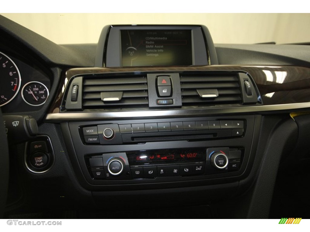 2013 3 Series 328i Sedan - Alpine White / Black photo #16