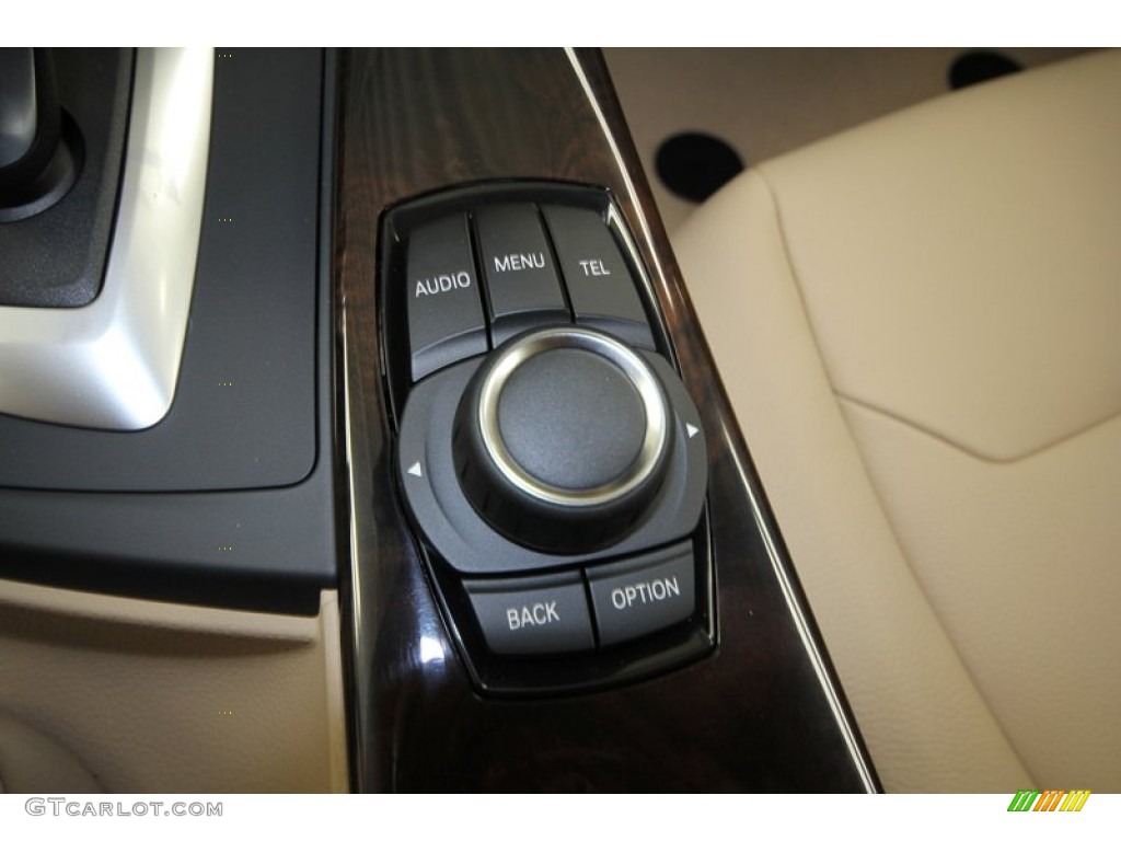 2013 3 Series 328i Sedan - Alpine White / Venetian Beige photo #18