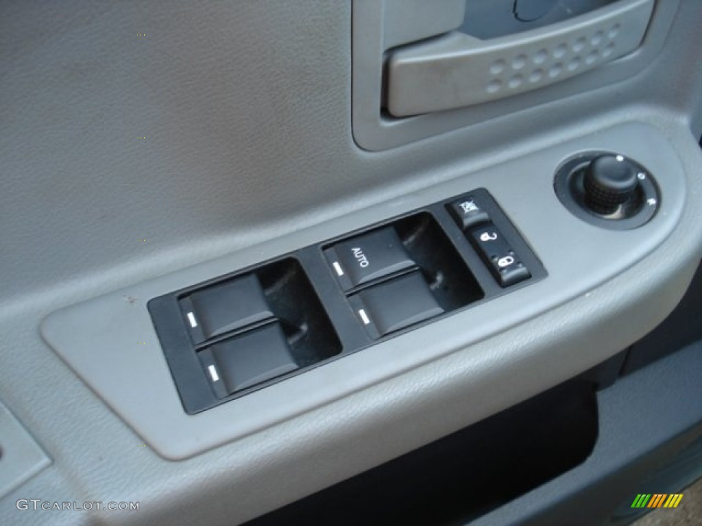 2011 Dakota Big Horn Crew Cab 4x4 - White Gold Metallic / Dark Slate Gray/Medium Slate Gray photo #20