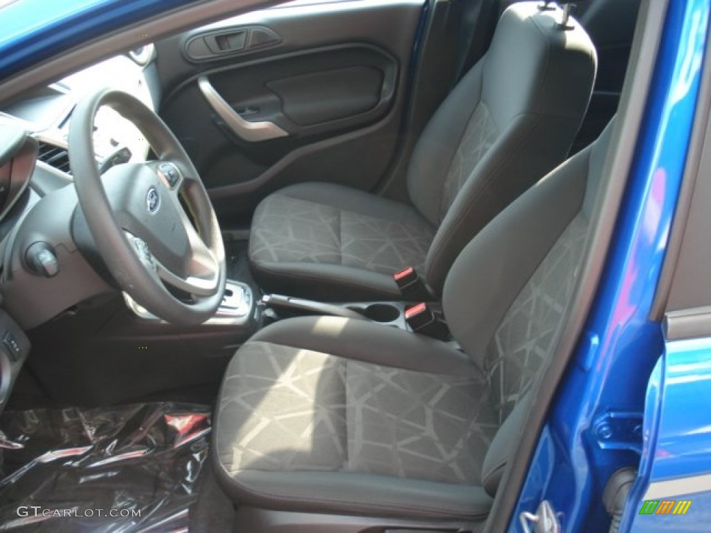 2011 Ford Fiesta SE Hatchback Front Seat Photo #69963844