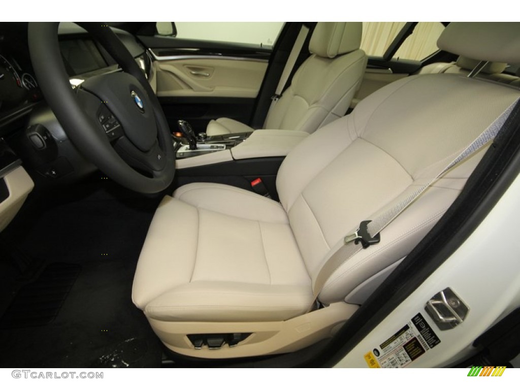 2013 BMW 5 Series 550i Sedan Front Seat Photo #69964228