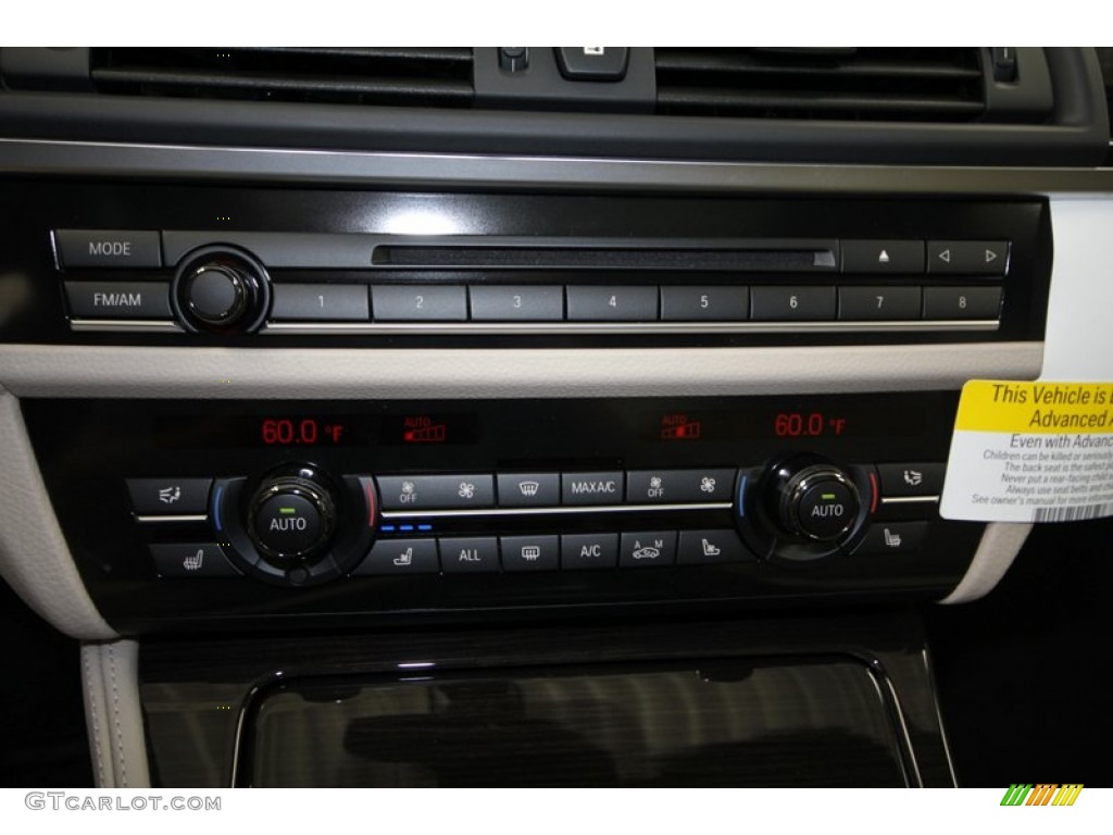 2013 BMW 5 Series 550i Sedan Controls Photo #69964291