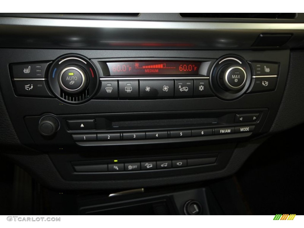 2013 BMW X5 xDrive 35i Premium Controls Photo #69964533