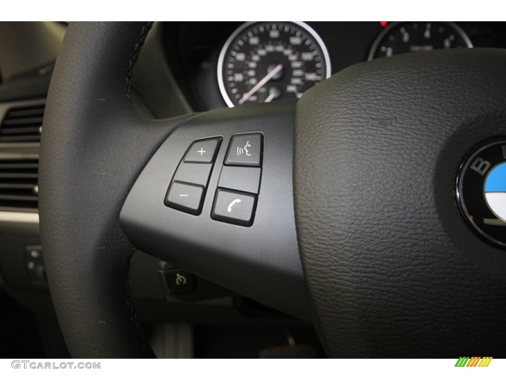 2013 BMW X5 xDrive 35i Premium Controls Photo #69964585