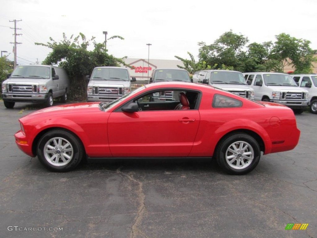 2006 Mustang V6 Premium Coupe - Torch Red / Red/Dark Charcoal photo #2