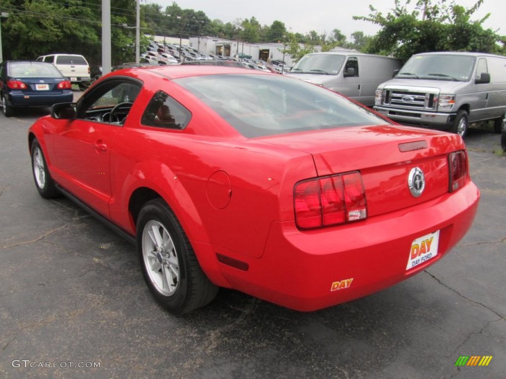 2006 Mustang V6 Premium Coupe - Torch Red / Red/Dark Charcoal photo #3