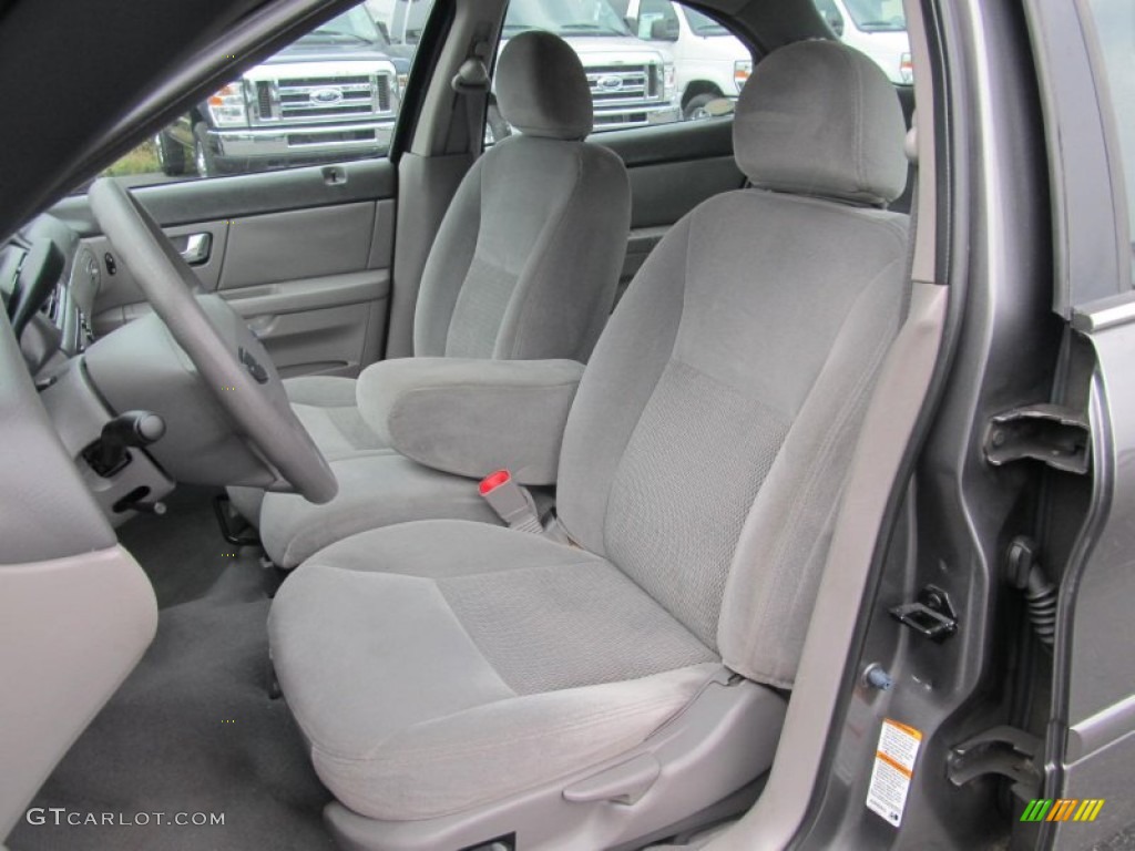 Medium Graphite Interior 2003 Ford Taurus SE Wagon Photo #69965116
