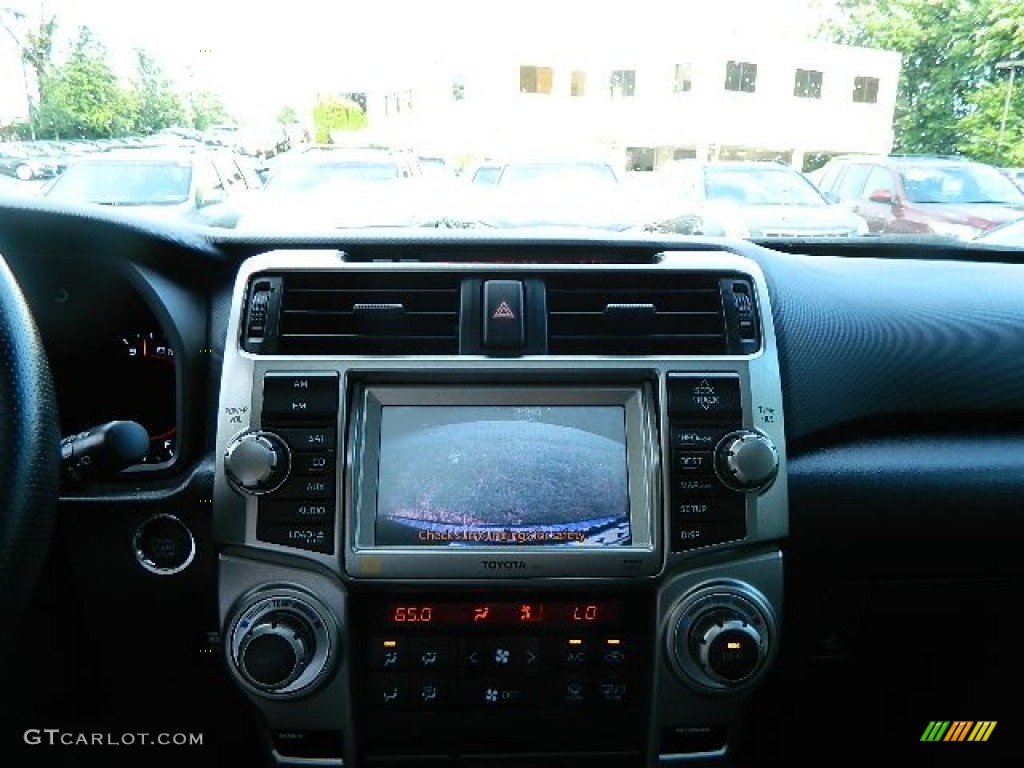 2010 4Runner Limited 4x4 - Black / Graphite photo #20