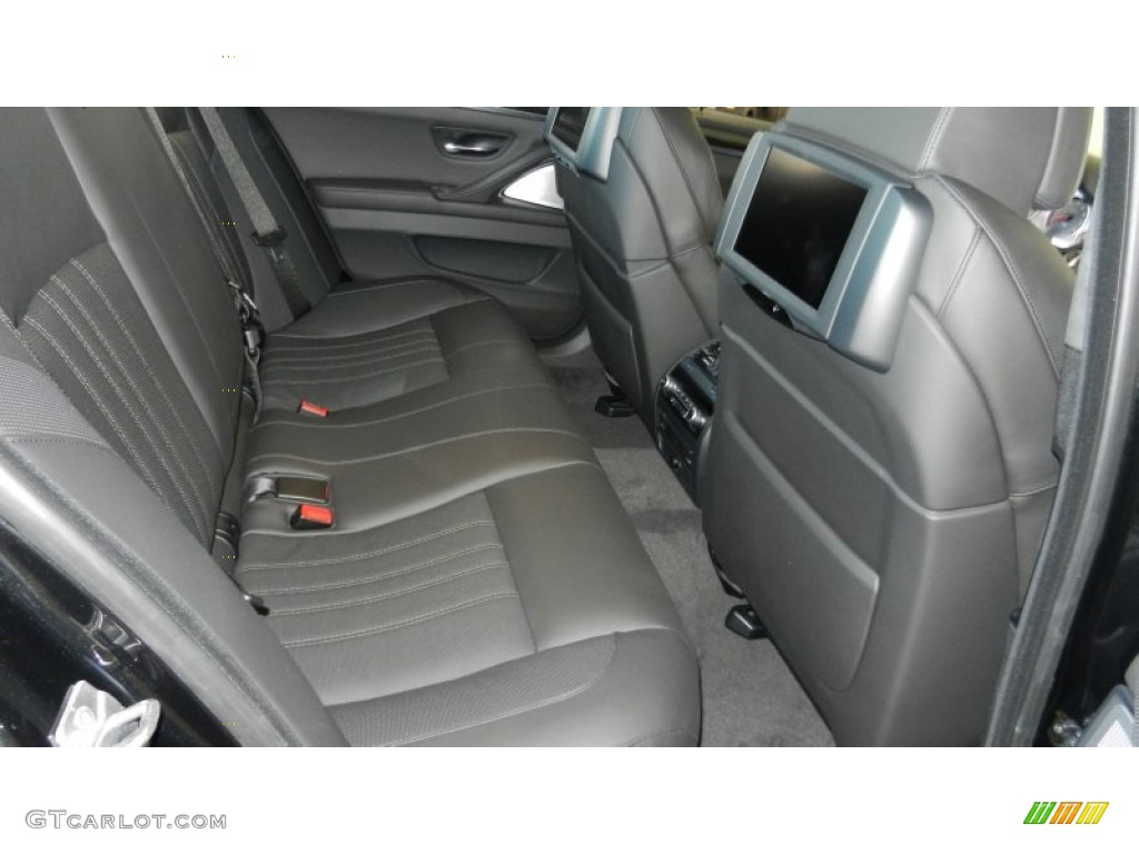 2013 BMW M5 Sedan Rear Seat Photo #69971686