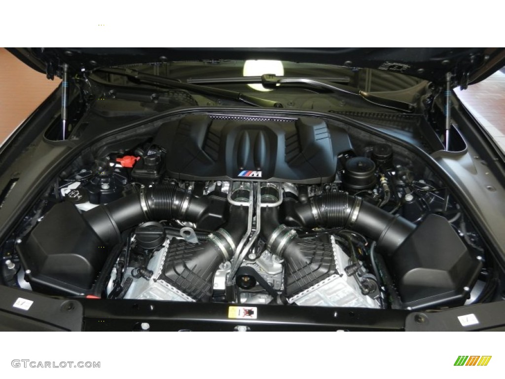 2013 BMW M5 Sedan 4.4 Liter M DI TwinPower Turbocharged DOHC 32-Valve VVT V8 Engine Photo #69971860