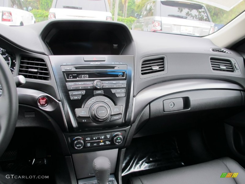 2013 Acura ILX 2.0L Ebony Dashboard Photo #69972688