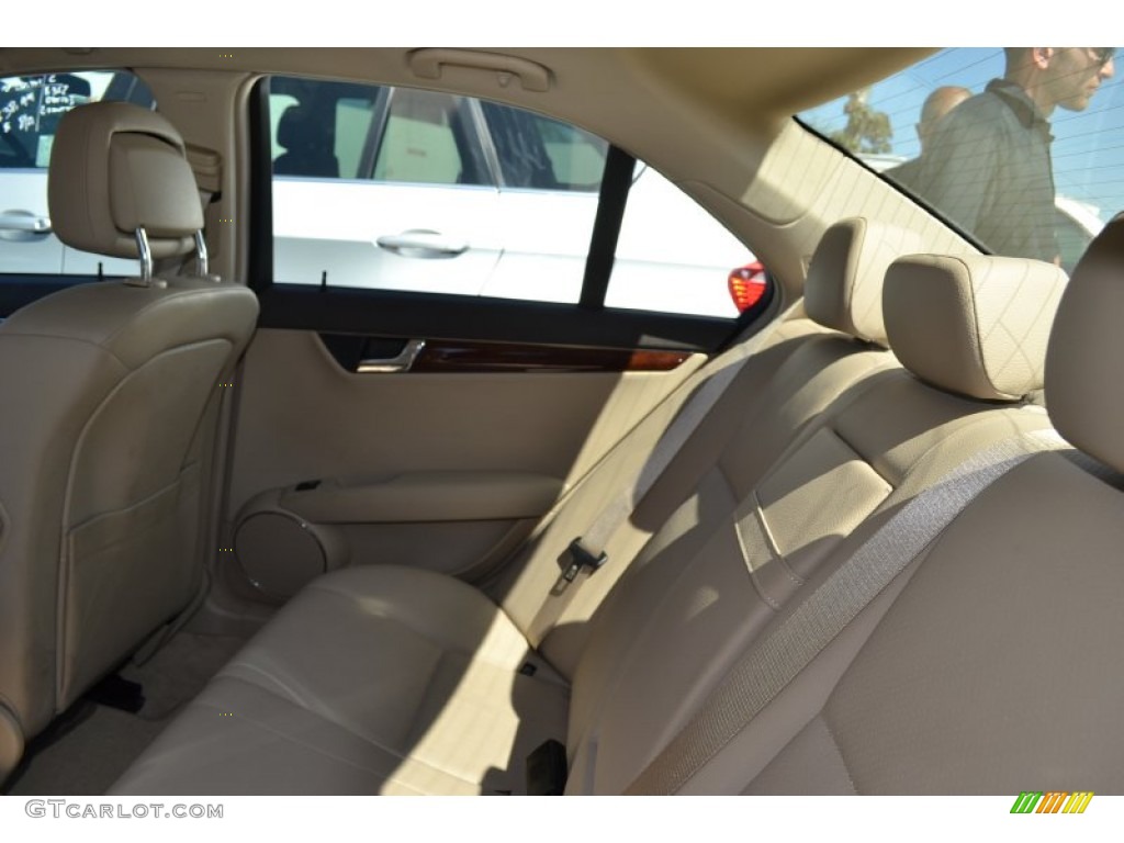 2010 C 300 Luxury - Sand Beige Metallic / Almond/Mocha photo #6