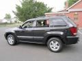 2005 Black Jeep Grand Cherokee Laredo 4x4  photo #4