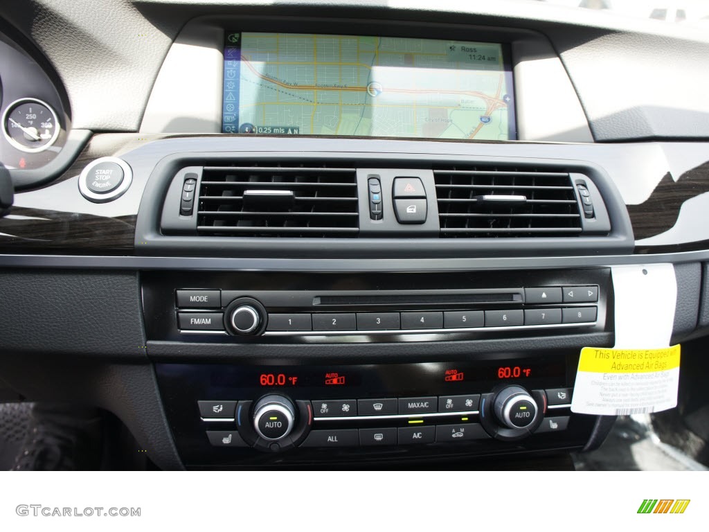 2013 BMW 5 Series 550i Sedan Controls Photo #69974695