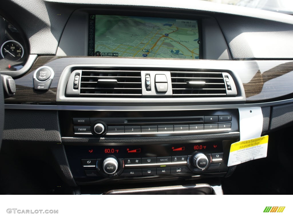 2013 BMW 5 Series 535i Sedan Controls Photo #69974869