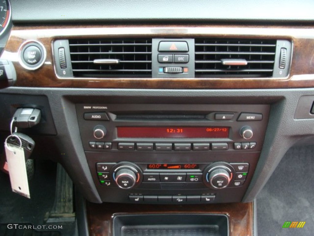 2009 3 Series 328xi Coupe - Titanium Silver Metallic / Coral Red/Black Dakota Leather photo #11