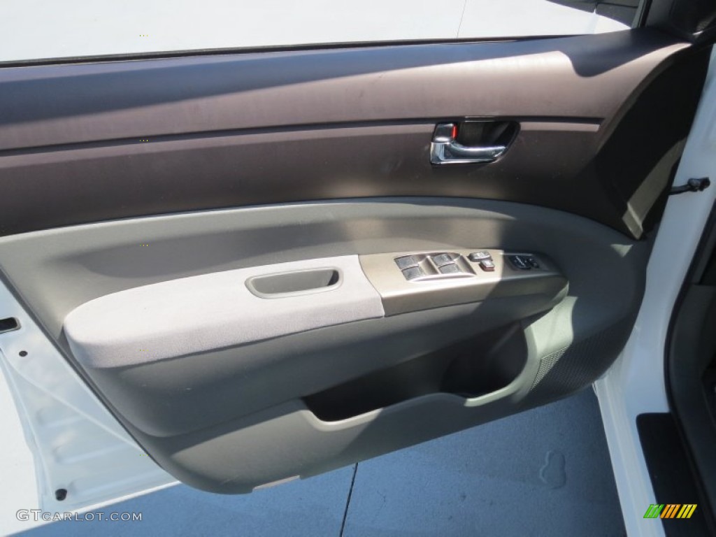 2005 Prius Hybrid - Super White / Gray/Burgundy photo #28